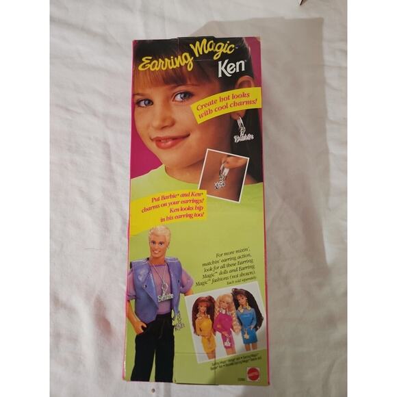 Mint In Box Earring Magic Ken (1992) - Picture 2 of 3
